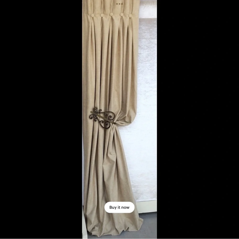 Curtain panel. Pig in the blanket pleats. Yellow. Custom made. New